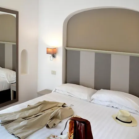 Gajeta Hotel 3*