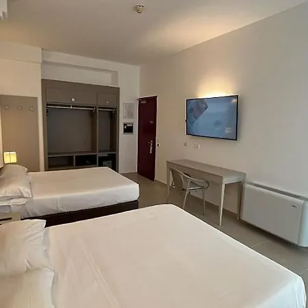 Gajeta Otel