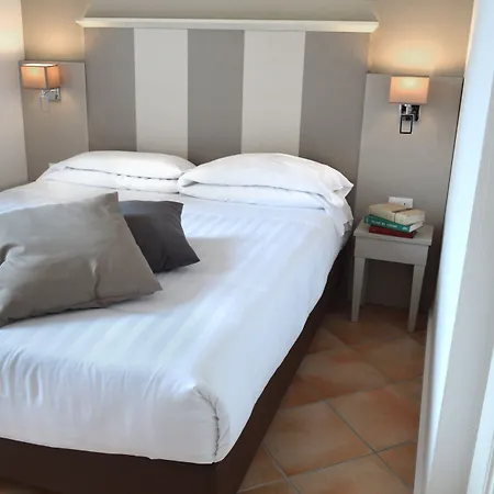 Gajeta Otel Gaeta